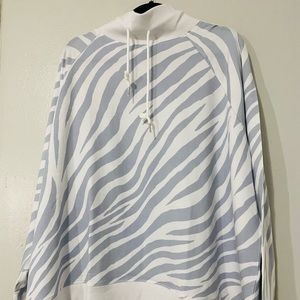 Summersalt The mock neck pullover